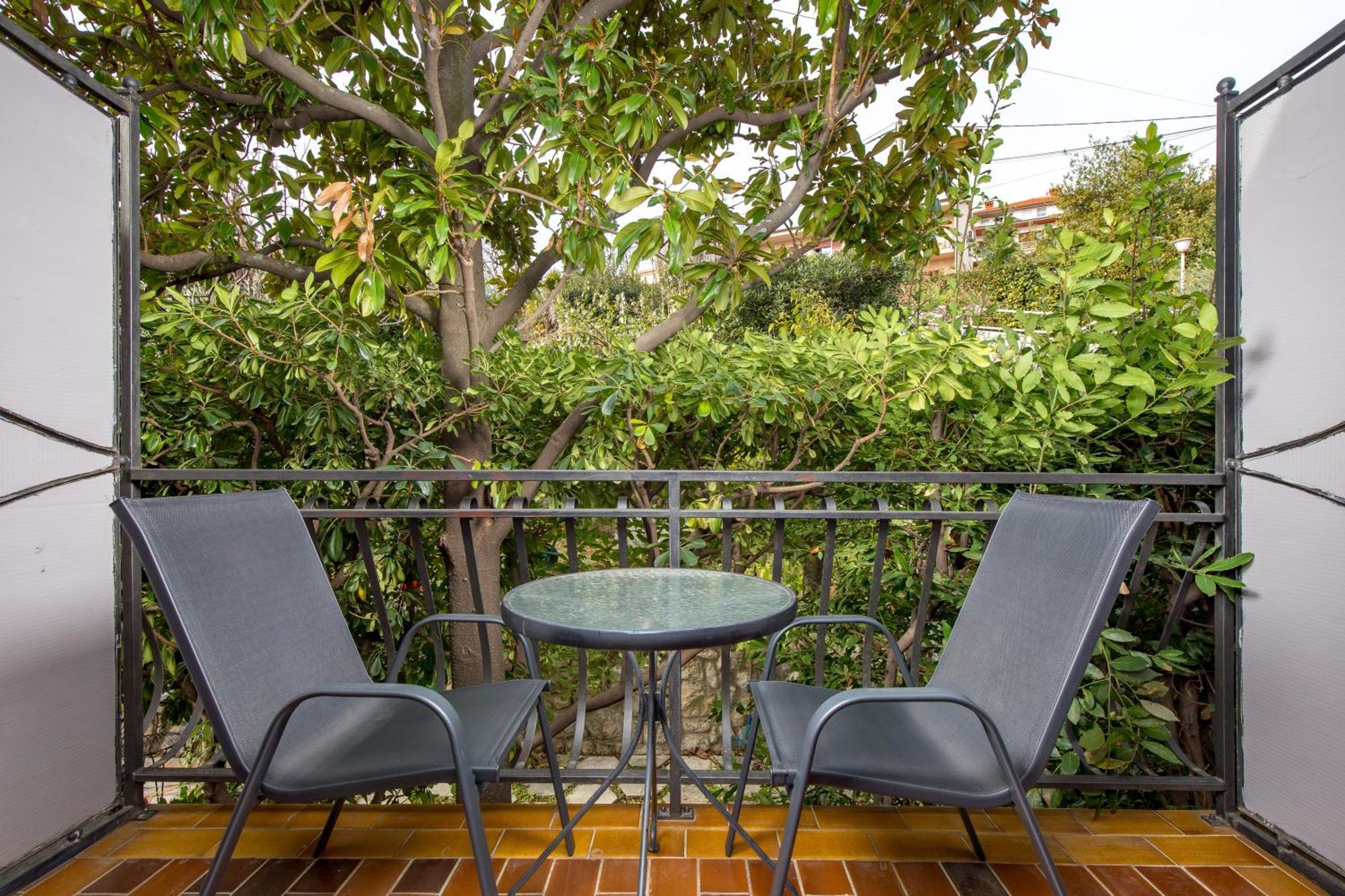 Camelia & Martina Apartments Opatija Exterior foto